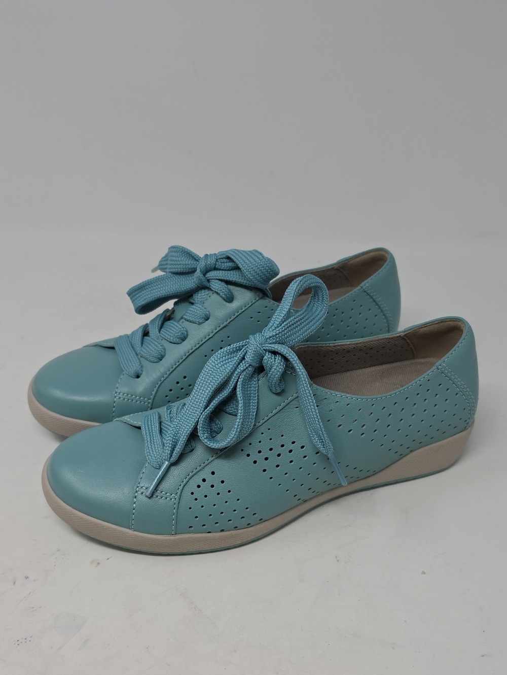 Dansko Orli Perforated Women’s Casual Leather Sneakers Shoes Aqua Blue Size 37